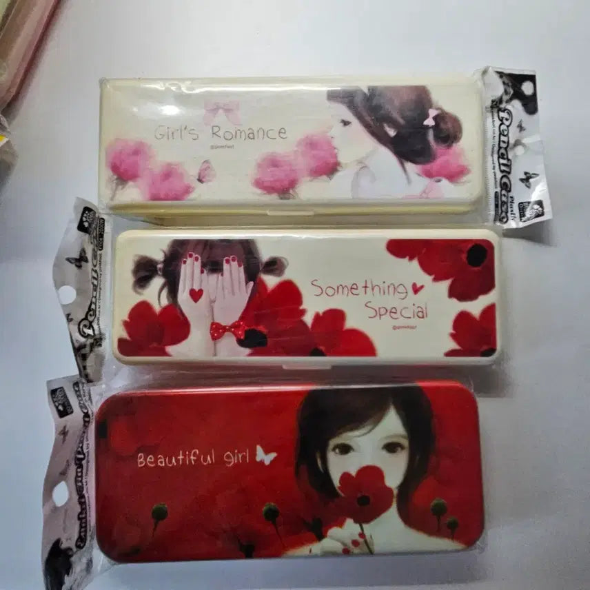 [BUNJANG] Vintage Jennie Portrait Pencil Case / 고전문구 제니의 초상 필통