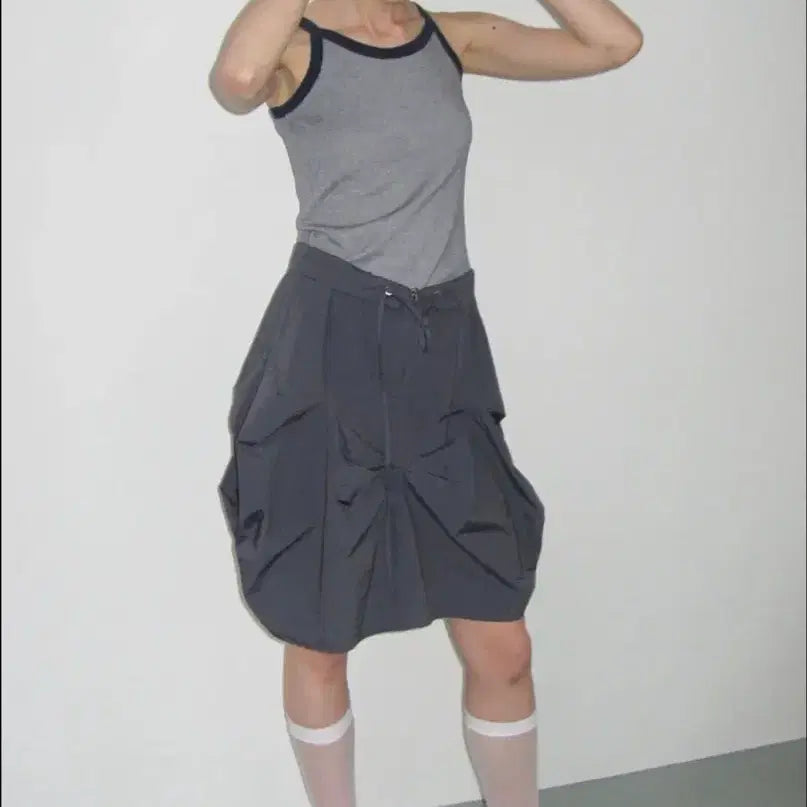 [BUNJANG] Type Service Clean Volume Stitch Skirt [Dark Gray] / 타입서비스 Clean Volume Stitch Skirt [Dark Gray]