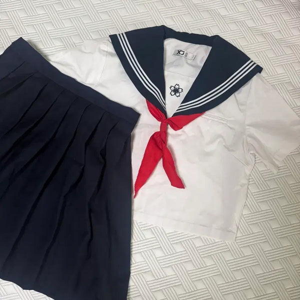 [BUNJANG] Short Sleeve Sailor Uniform Cosplay Costume Set / 반팔 세라복 세일러복 교복