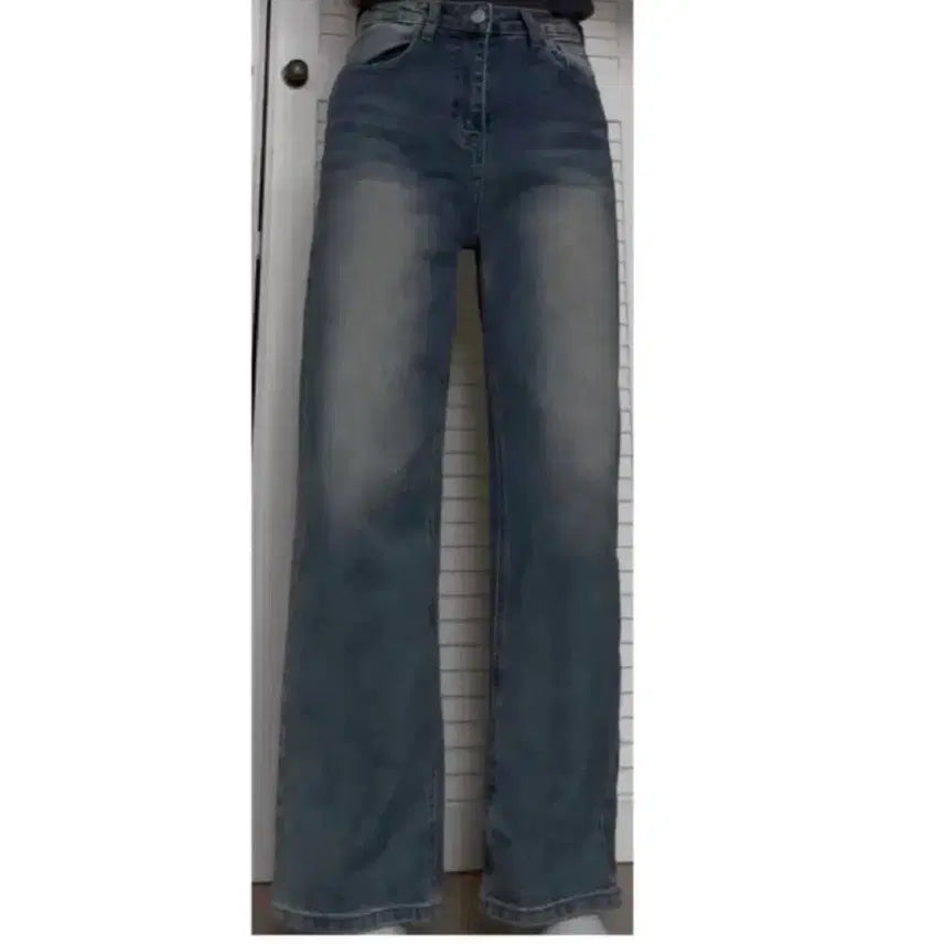 [BUNJANG] Washed Wide Straight Leg Denim Jeans / 와이드 일자 워싱 데님 팬츠 청바지