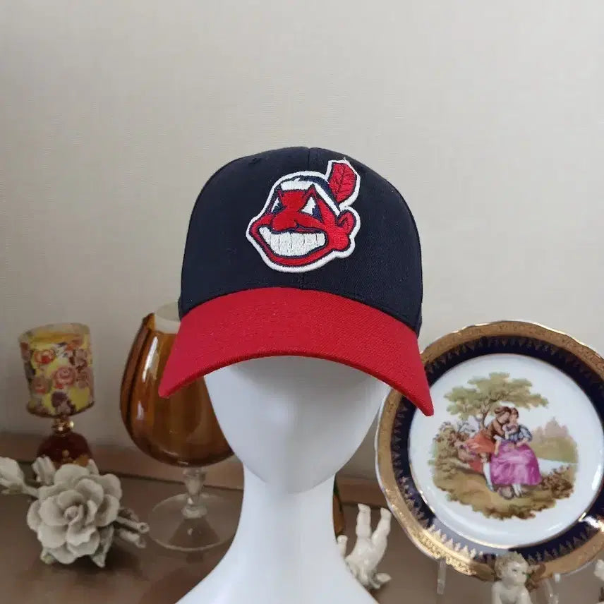 [BUNJANG] Vintage MLB Cleveland Indians Chief Wahoo Baseball Cap / 빈티지 MLB 클리블랜드 인디언스 로고 야구 모자