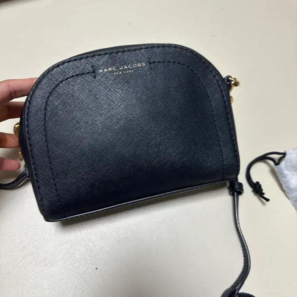 [BUNJANG] Marc Jacobs Women's Crossbody Bag Black Gold Logo / 마크저이콥스가방