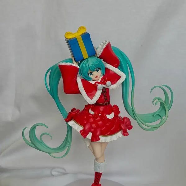 [BUNJANG] Hatsune Miku Christmas 2024 Santa Figure / (박스 O) 하츠네 미쿠 크리스마스 2024 산타 피큐어