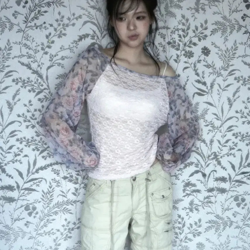 [BUNJANG] Moran Rock Garden Boat Neck Top S / 한땀한땀 모란괴석도 보트넥 S
