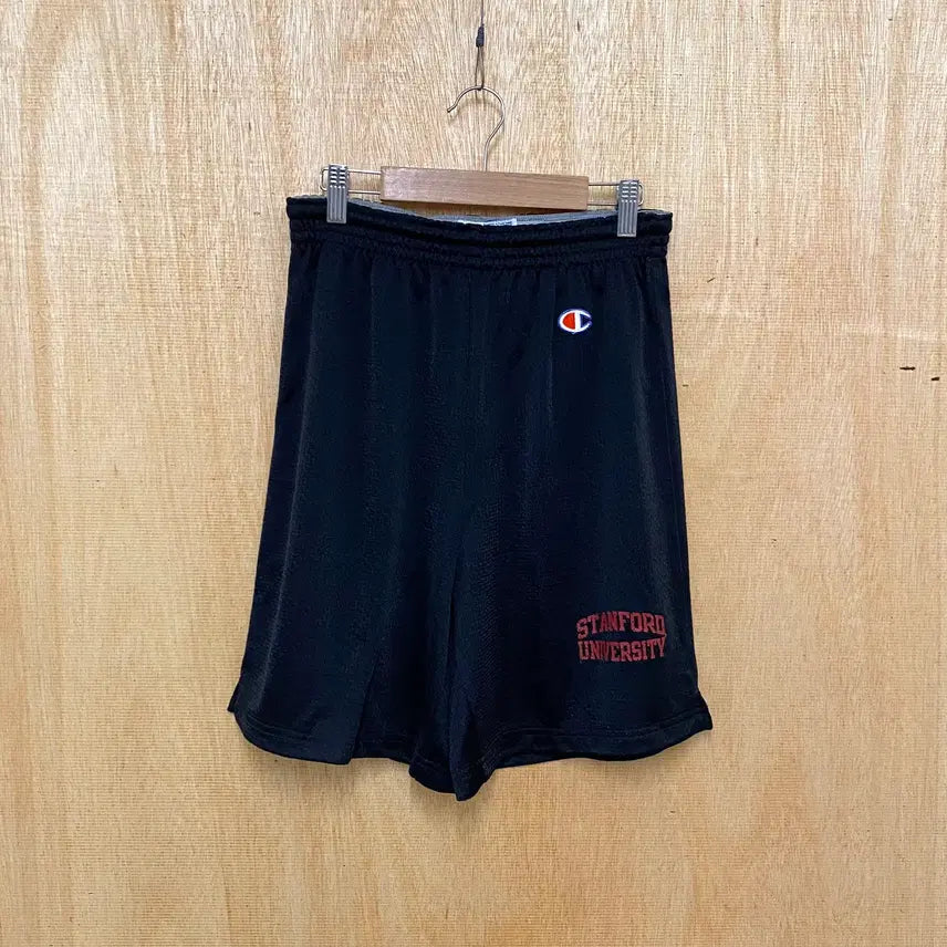 [BUNJANG] Champion Stanford University Graphic Logo Shorts / CHAMPION stanford university shorts 챔피온 스탠퍼드 대학 숏츠