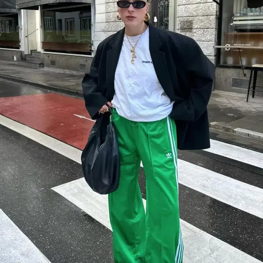 [BUNJANG] Adidas Logo Track Pants Green / adidas logo track pants green
