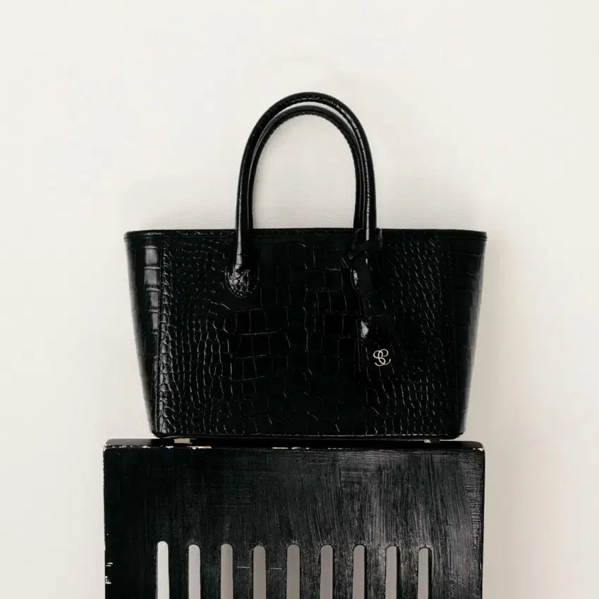 [BUNJANG] Sie Helena Mini Tote Bag (Crocodile Embossed/Black) / 시에 sie - 헬레나 미니 토트백 (크록/블랙)