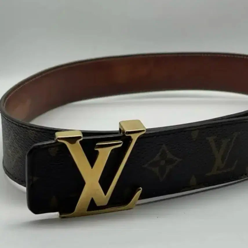 [BUNJANG] Louis Vuitton Monogram Belt Gold Logo / 루이비통 모노그램 벨트 금장 로고 85/34