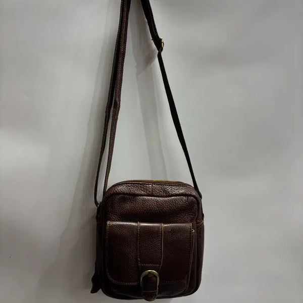 [BUNJANG] Vintage Brown Leather Crossbody Bag (18cm x 22cm) / [가로 18 / 세로 22] 빈티지 브라운 가죽 크로스백 3.0