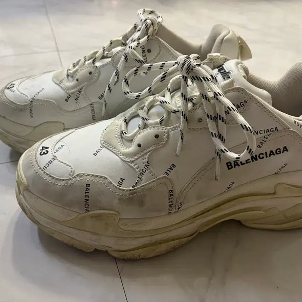 [BUNJANG] Balenciaga Triple S All Over Logo White Sneakers Size 43 / 발렌시아가 트리플s