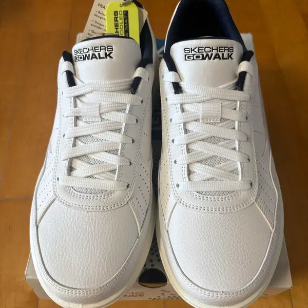 [BUNJANG] Skechers Go Walk Steady White 265mm Men's Walking Shoes / (새상품265)스케쳐스 고 워크 스테디 화이트 265 운동화 워킹화