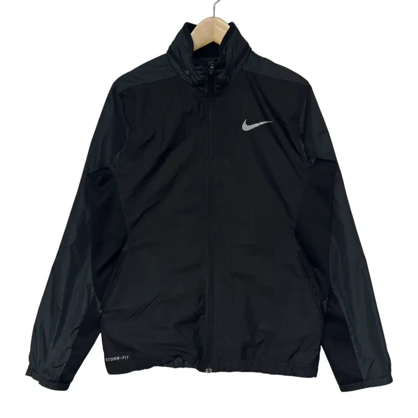 [BUNJANG] Nike Storm-FIT Swoosh Windbreaker Jacket / 나이키 스톰핏 바람막이 자켓
