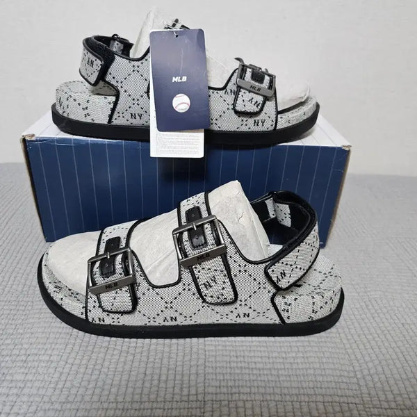 [BUNJANG] MLB Diamond Monogram Sandals / MLB 다이아 모노그램 샌들 뉴욕