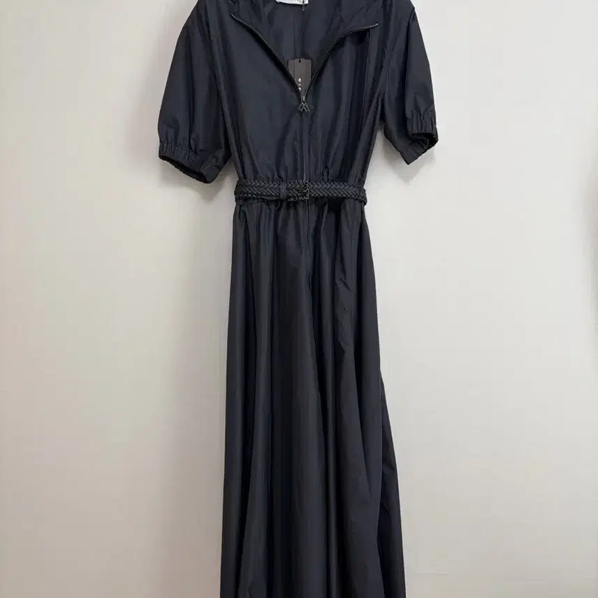 [BUNJANG] MICHAA Ultra-Lightweight Nylon Hooded Zip-Up Dress / 미샤 완판 초경량 나일론 후디집업 원피스 55-66