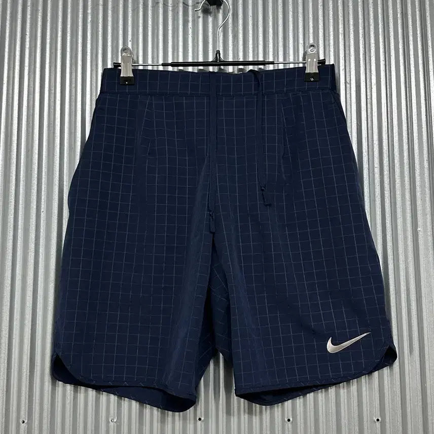 [BUNJANG] Nike Navy Dri-FIT Check Training Shorts - Size S / [S] 나이키 네이비 드라이핏 체크 반바지 / 트레이닝 숏팬츠
