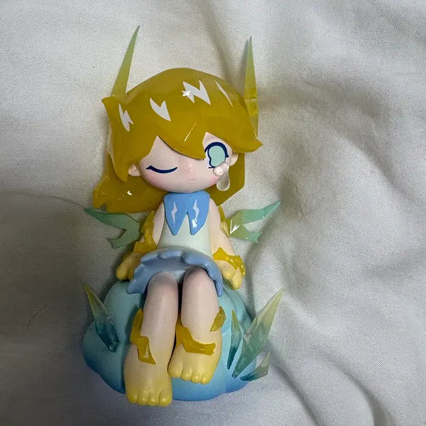 [BUNJANG] Pop Mart Azura Lightning Figure / 팝마트 아주라 번개 피규어