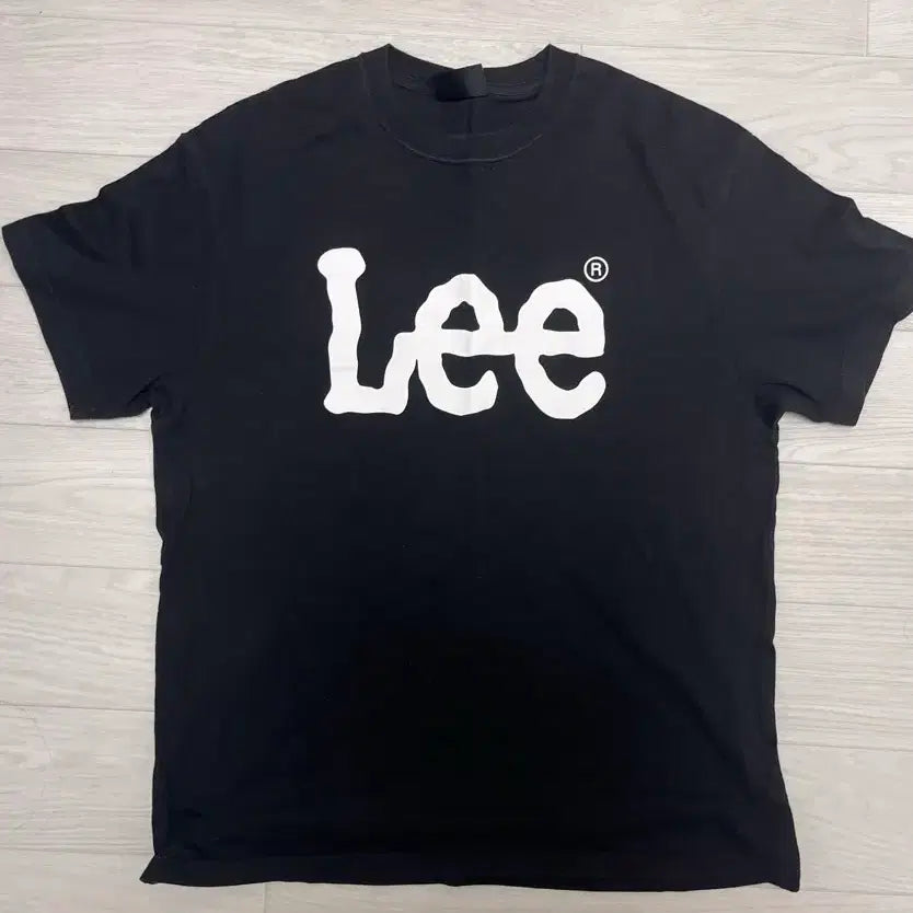 [BUNJANG] Lee Black Logo Short Sleeve T-Shirt / Lee 블랙 로고 반팔티