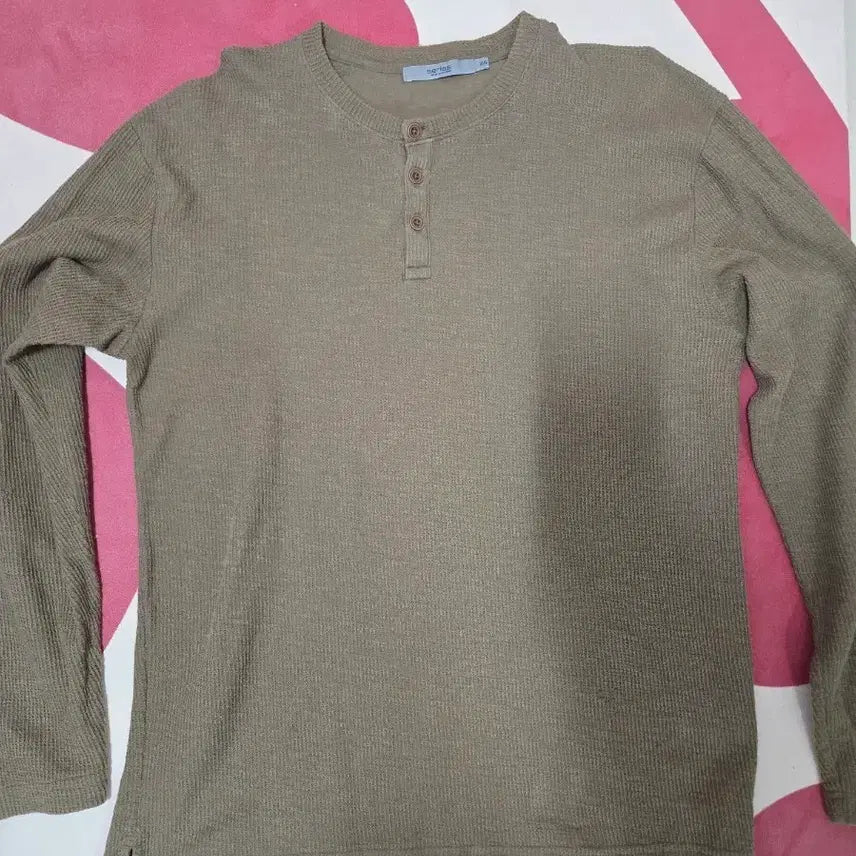 [BUNJANG] Serie Henley Neck Long Sleeve T-Shirt / 시리즈 헨리넥 긴팔 티셔츠