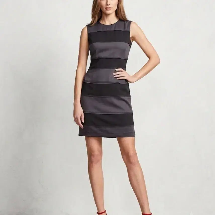 [BUNJANG] Time Sleeveless Midi Dress Size 55 / 타임. 민소매 원피스 55