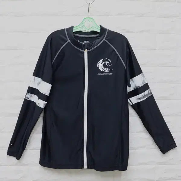 [BUNJANG] AWK Women's Rash Guard Zip-Up / 02 AWK 레쉬가드 집업 여성66m 키155-165/창고갤러리