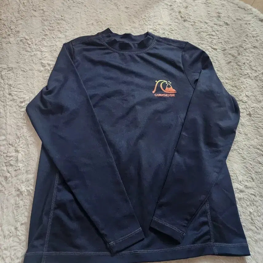 [BUNJANG] Quiksilver Kids Long Sleeve Rash Guard Navy Size 10 / 퀵실버 키즈