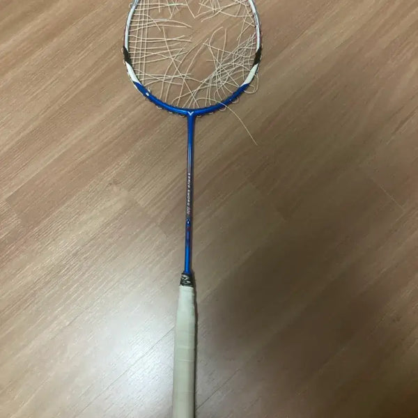 [BUNJANG] Brave Sword 12 Badminton Racket / 브레이브소드 12 파손