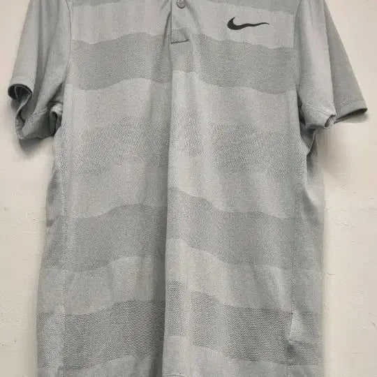 [BUNJANG] Nike Golf Dri-FIT Short Sleeve T-Shirt (L) / 95~마른100)나이키골프 드라이핏 기능성 반팔 티셔츠 L