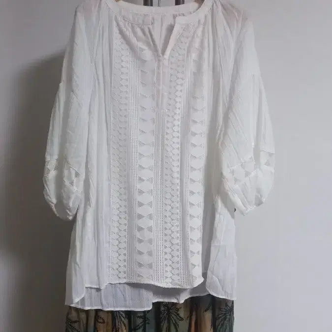 [BUNJANG] White Cotton Lace Blouse (Sizes 55-77) / 화이트 면 블라우스 55~77