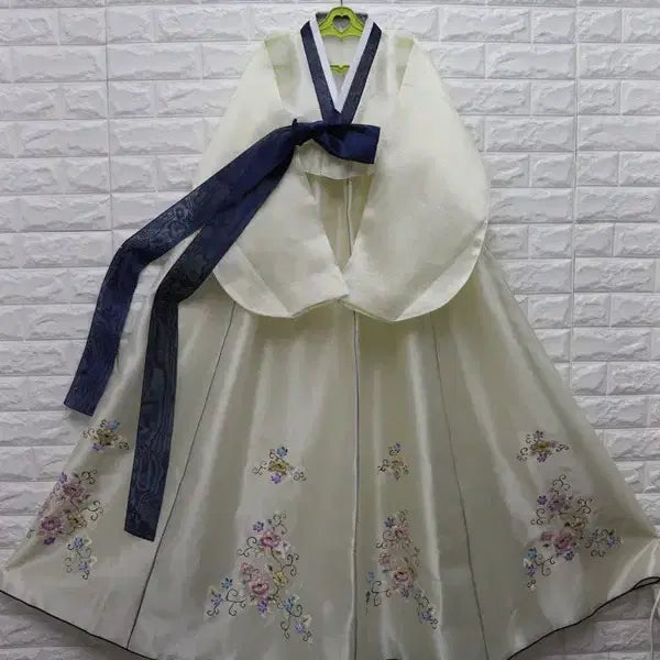[BUNJANG] Korean Traditional Dress 88XL / 392 옛날한복 드레스한복 여성한복 88XL 키160/창고갤러리