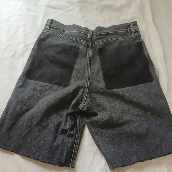 [BUNJANG] COS Dark Grey Relaxed Wide Fit Denim Shorts Size 30 / 코스(COS) 다크 그레이 데님 반바지