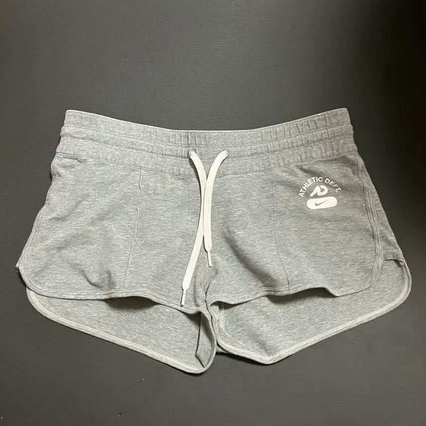 [BUNJANG] Nike Grey Shorts / 나이키 그레이 쇼츠 회색 반바지 이코빈티지