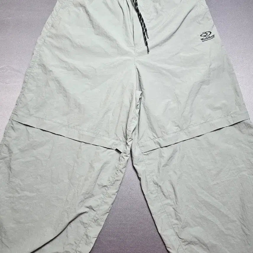[BUNJANG] Openknee Balloon Nylon Pants Gray / 트래블 오픈니 벌룬 나일론 팬츠/그레이