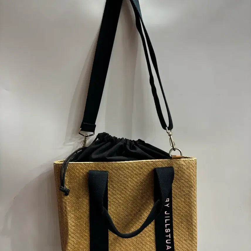 [BUNJANG] Jill by Jill Stuart Rattan Drawstring Tote Crossbody Bag / [가로 29 / 세로 22] 질바이질스튜어트 라탄 복주머니 토트백 크로스백 3.5