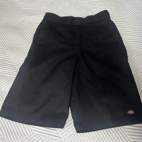 [BUNJANG] Dickies Bermuda Shorts Black / 디키즈 버뮤다 팬츠 블랙