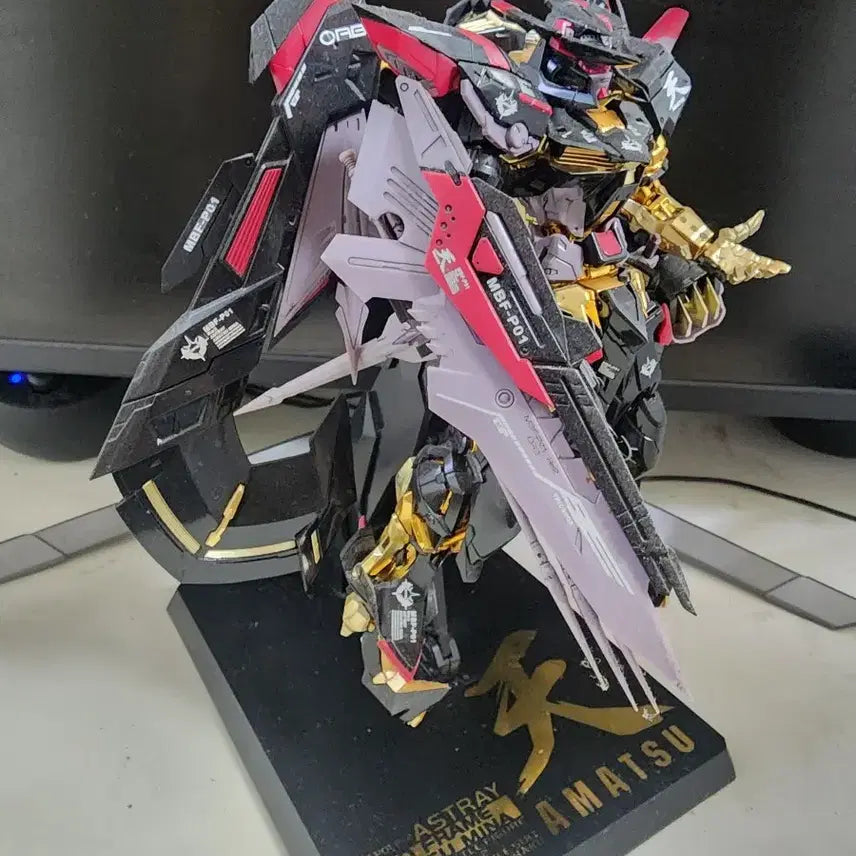 [BUNJANG] DABAN 8804 MG Astray Gold Frame Amatsu Mina / 다반 8804 건담 MG아스트레이 골드프레임 아마츠미나