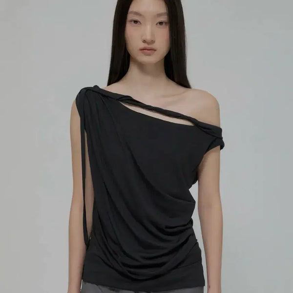 [BUNJANG] Flare Up Braided Drape One-Shoulder Top / 플레어업 Braided Drape One-Shoulder Top