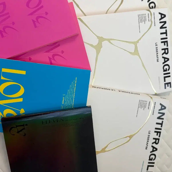 [BUNJANG] IVE LOVE DIVE ELEVEN & LE SSERAFIM ANTIFRAGILE Album Bundle Set (Photocards Included) / 아이브,르세라핌 앨범(포카포함)