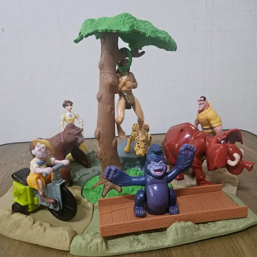 [BUNJANG] Tarzan McDonald's Happy Meal Toy / 해피밀 타잔 팔아요