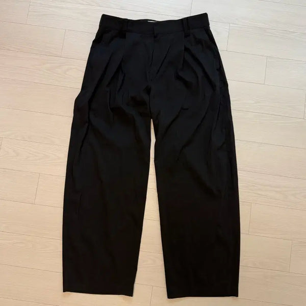 [BUNJANG] EQL Essential One-Tuck Side Tapered Pants XL / [XL] EQL 에센셜 원턱 사이드 테이퍼드 팬츠 판매합니다.