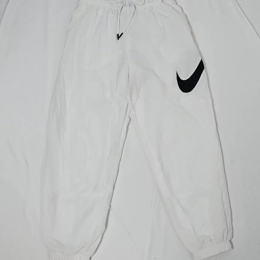 [BUNJANG] Nike Women's Essential Big Swoosh Woven Jogger Pants M / 나이키 우먼스 에센셜 빅스우시 우븐 조거팬츠 NSW 스포츠 M