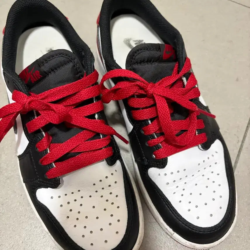 [BUNJANG] Nike Jordan 1 Low OG Black Toe / 나이키 조던1 로우 OG 블랙토 240