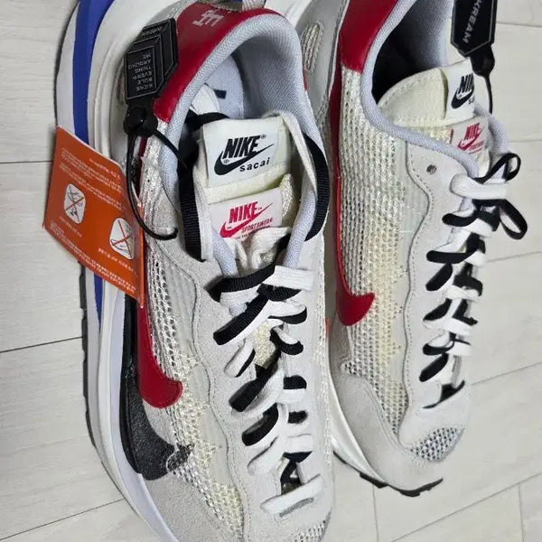 [BUNJANG] Nike x Sacai Vaporwaffle Royal Fuchsia / 나이키X사카이 베이퍼와플 로얄푸시아 300 새제품(나코탭+크림)박스없음