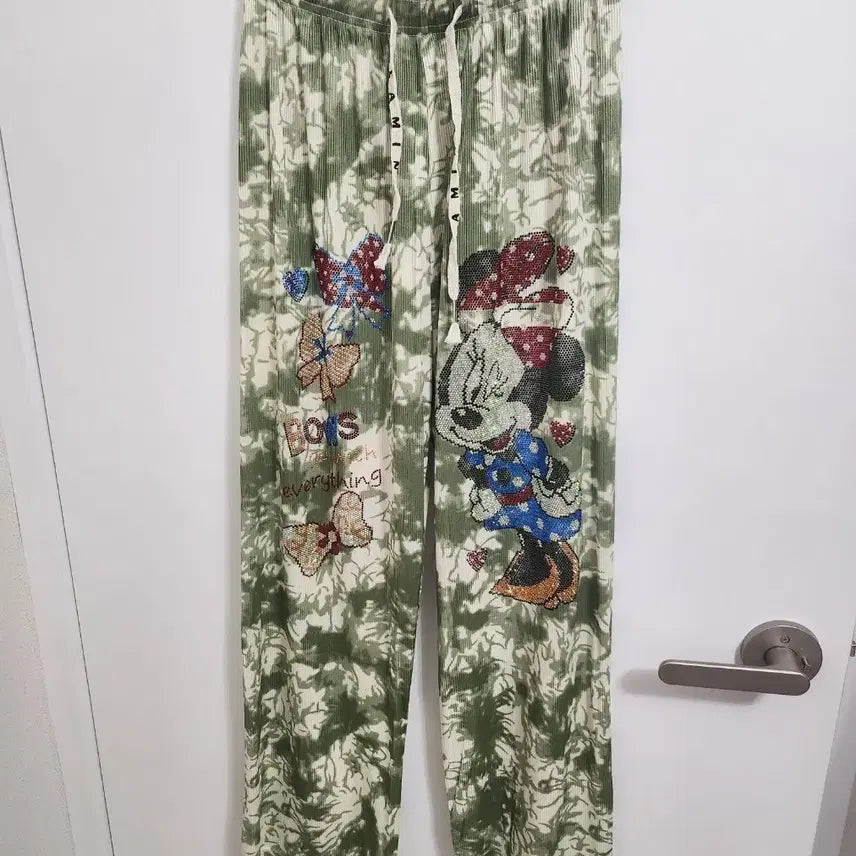 [BUNJANG] Disney Mickey Mouse Tie-Dye Pleated Cooling Pants / 디즈니 미키미니마우스 플리츠 주름 타이다이 나염 냉장고 밴딩팬츠(새상품)