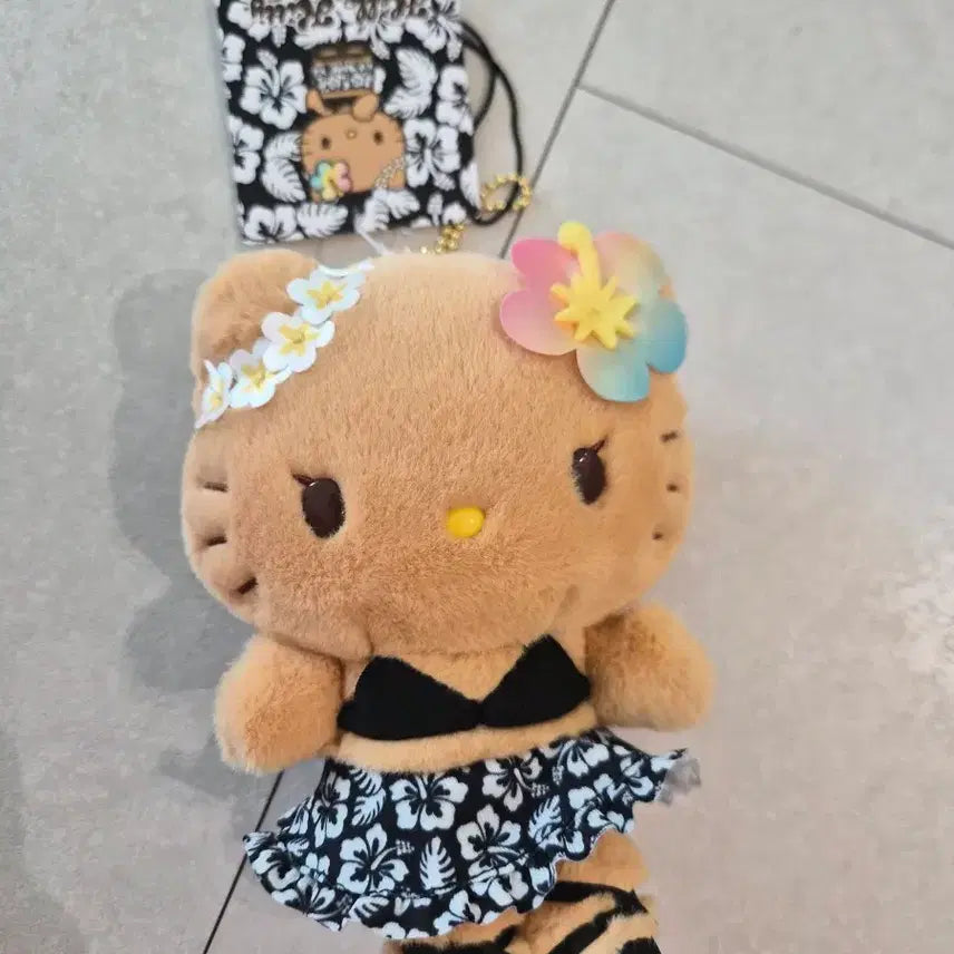 [BUNJANG] Hello Kitty Hawaiian Beach Swimsuit Keychain - New with Tags / 헬로키티 하와이안 비치 수영복 키링 (택있는새상품)