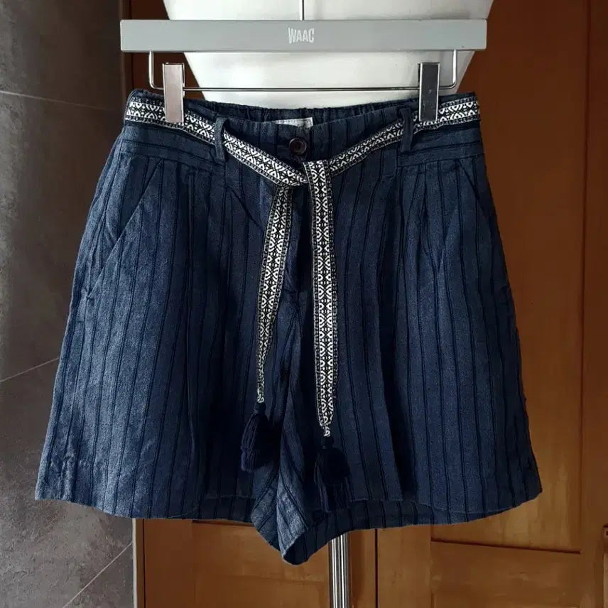 [BUNJANG] Thursday Island Linen Shorts / 써스데이 아일랜드 린넨 반바지 뒷밴딩 에스닉
