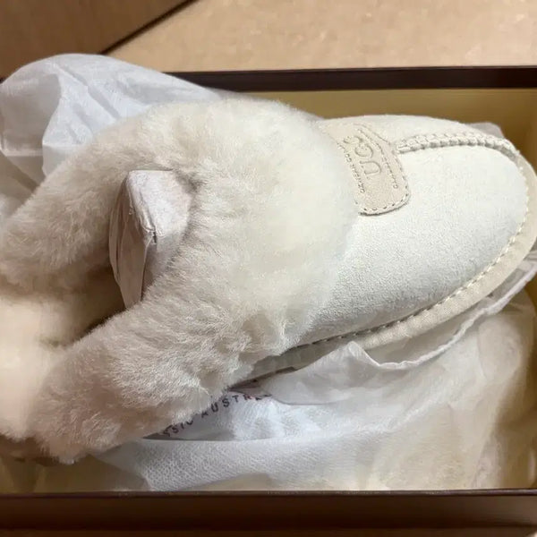 [BUNJANG] UGG Coquette Slipper Off White / 어그 코게트 슬리퍼 오프화이트 235