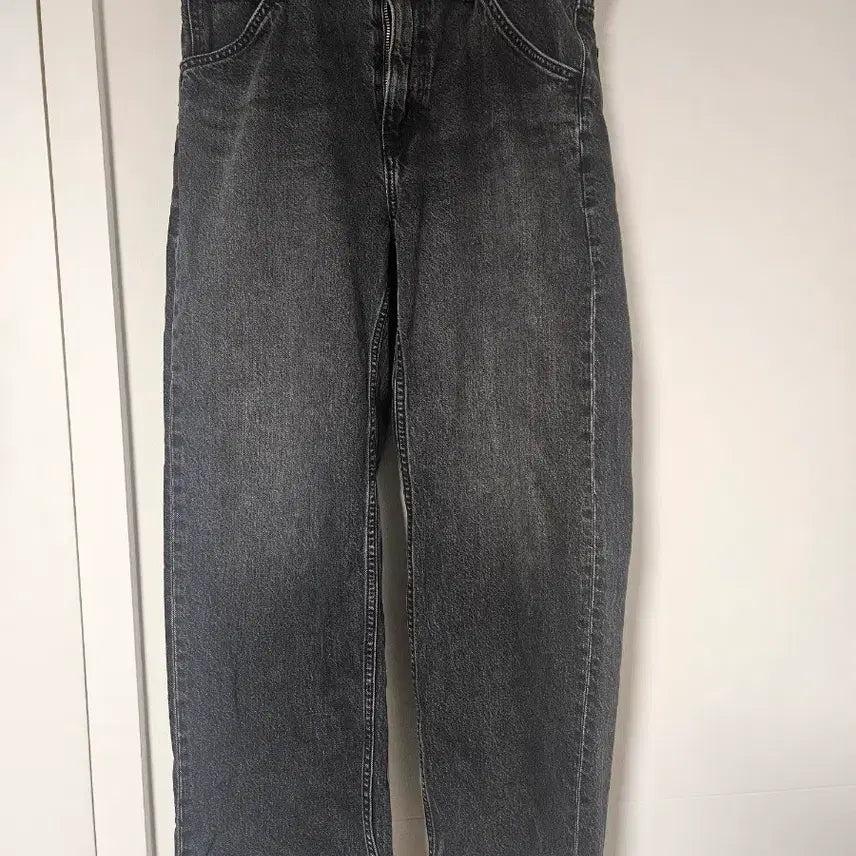 [BUNJANG] Uniqlo Wide Fit Jeans Black / 유니클로 와이드핏진(블랙)