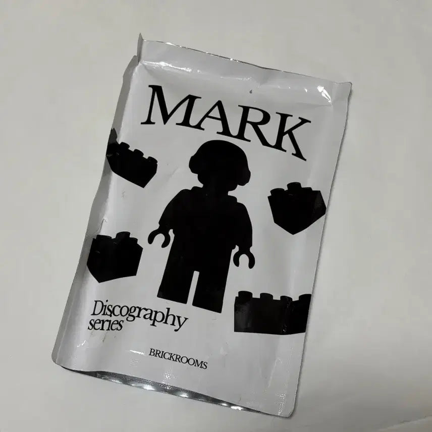 [BUNJANG] Mark Lee Lego Keychain 7 Piece Set / 마크 이마크 레고 키링 7개 세트 새제품 판매