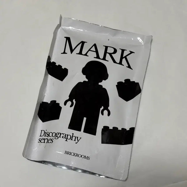 [BUNJANG] Mark Lee Lego Keychain 7 Piece Set / 마크 이마크 레고 키링 7개 세트 새제품 판매