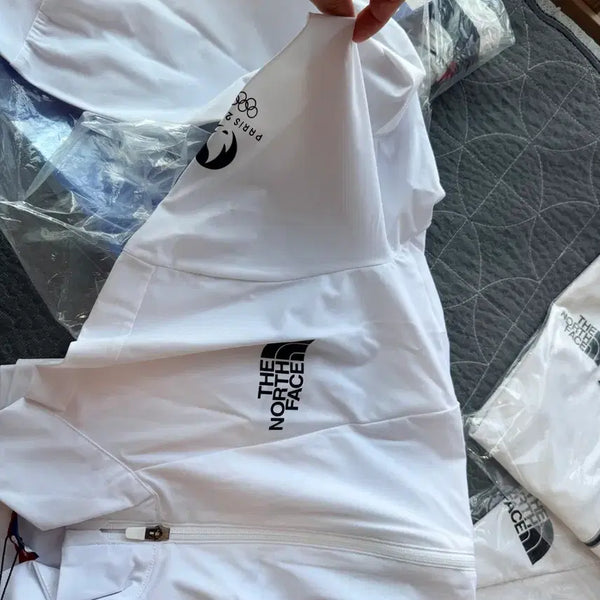 [BUNJANG] The North Face Paris Olympics Athlete Issued Training Tracksuit Top / 노스페이스 파리올림픽 선수지급용 트레이닝복 팝니다